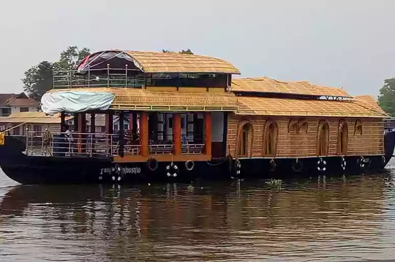 Kerala 2 Bedroom Deluxe Houseboats